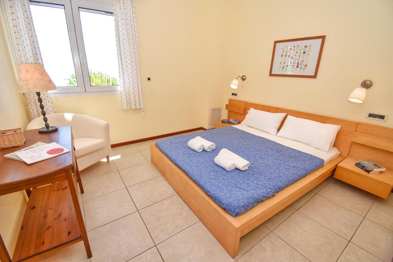 Corfu Resorts Apartments Pelekas Ngoại thất bức ảnh