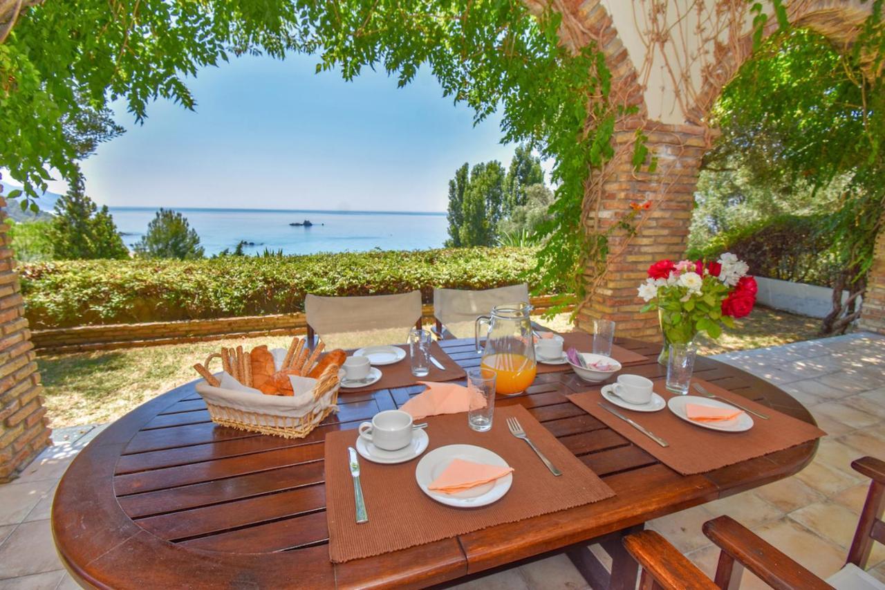 Corfu Resorts Apartments Pelekas Ngoại thất bức ảnh