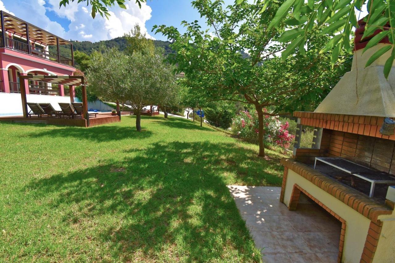 Corfu Resorts Apartments Pelekas Ngoại thất bức ảnh